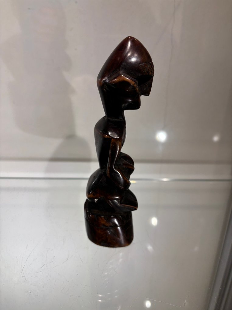 Statuetta in miniatura - Legno #1.0