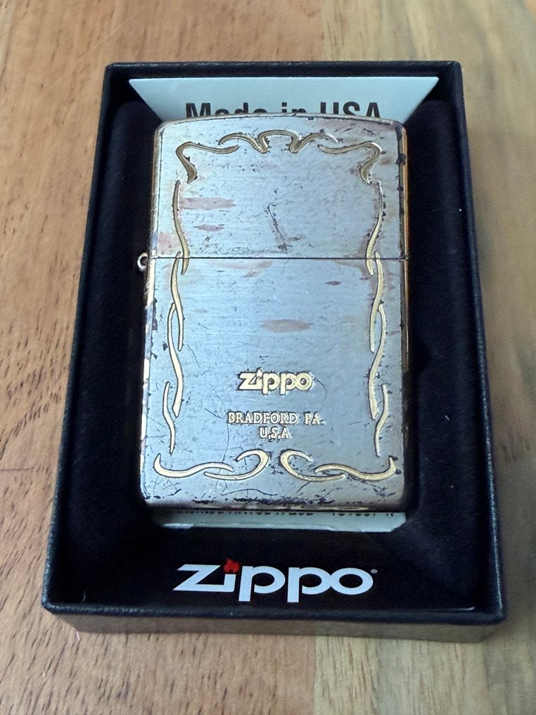 Zippo - Sem preço de reserva - Isqueiro - Aço, Banhado a ouro #1.0