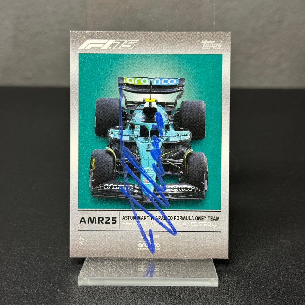 Aston Martin - Topps 47 AMR 25 Signed - Fernando Alonso - 2025 - Κάρτα ανταλλαγής #1.0