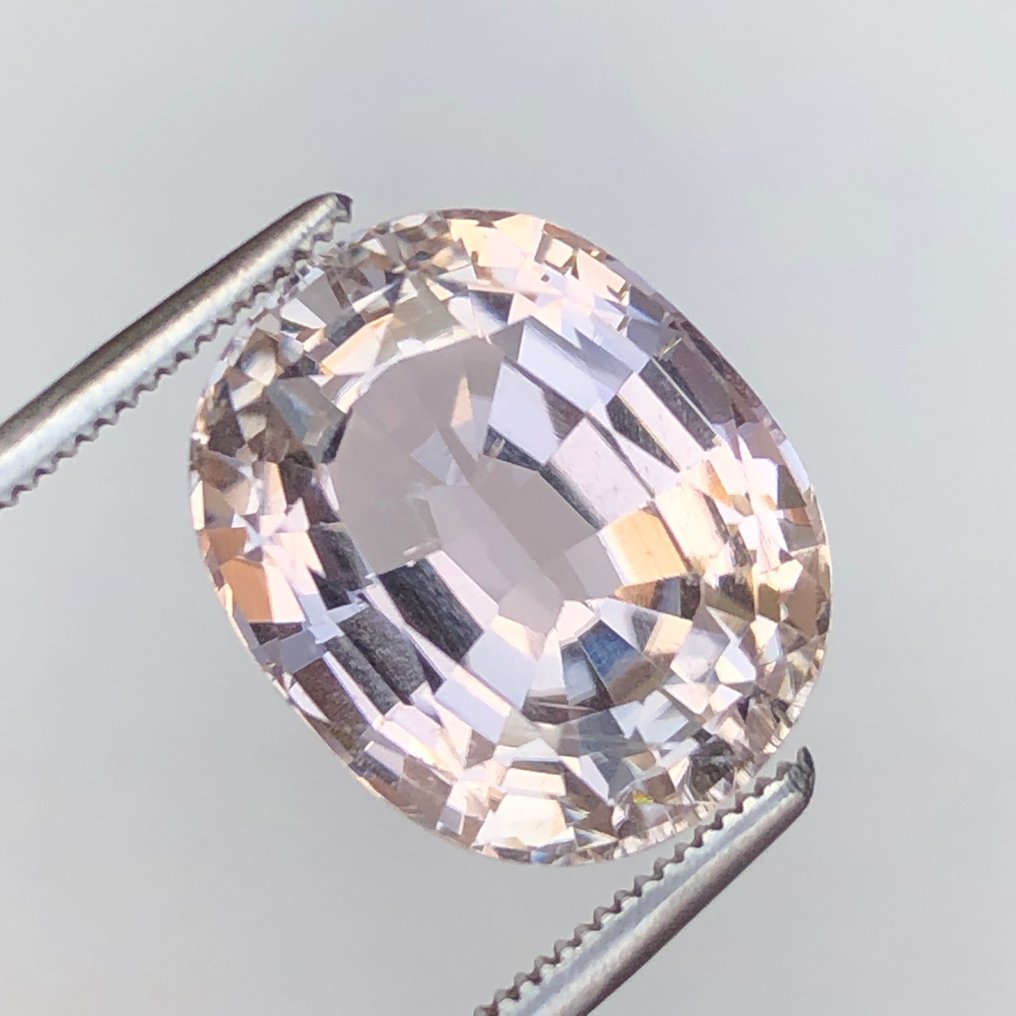 Nincs minimálár - 1 pcs Rózsaszín Spodumen - 9.54 ct - Nemzetközi Gemmológiai Intézet (IGI) #4.3