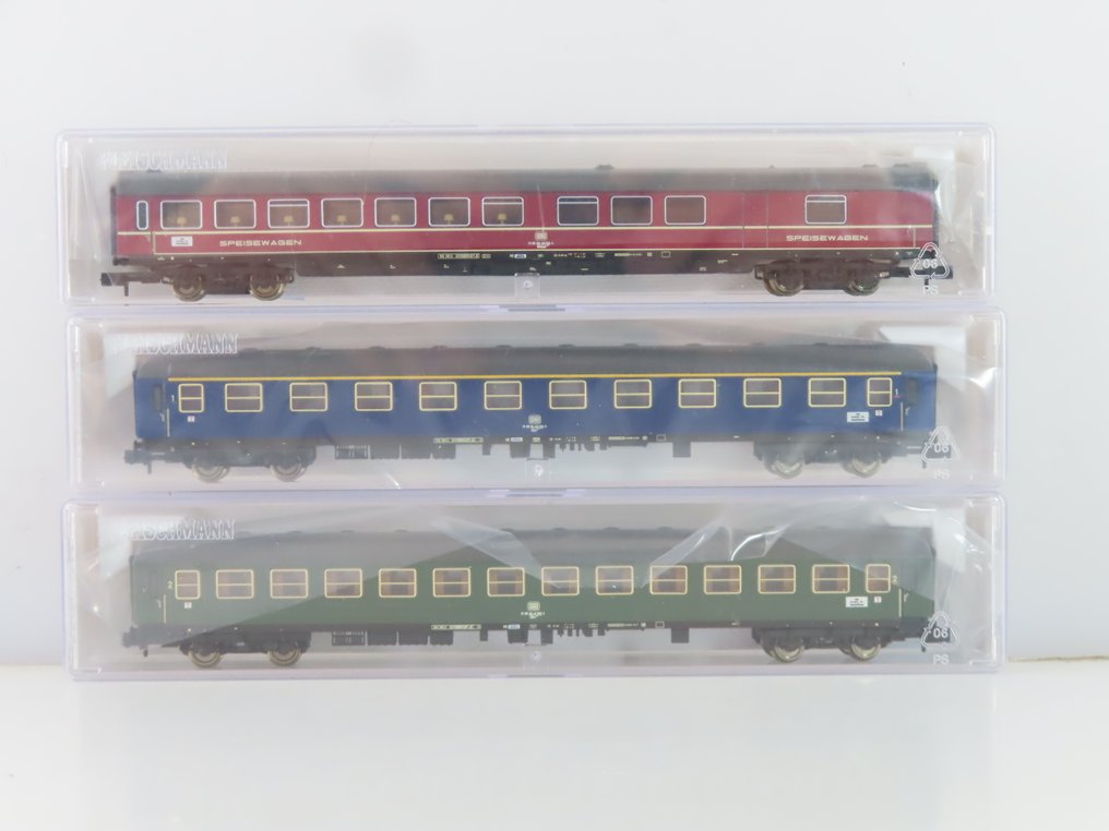 Fleischmann N轨 - o.a. 864101-6 - 模型火车客运车厢 (3) - 3辆一等和二等高速列车车厢，包括餐车。 - DB #3.2