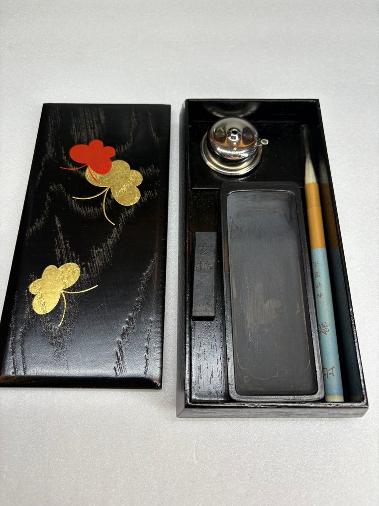 Låda - Lyxig Kyoto-lackkonst Zohiko (象彦) – Exklusivt Makie-litet bläckset #1.0