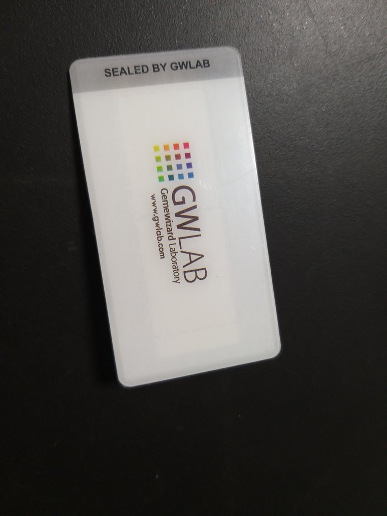 没有保留价 - 1 pcs 钻石 (经彩色处理) - 0.38 ct - 圆形 绿色, 黄色 - I1 内含一级 - Gemewizard宝石实验室(GWLab) #1.0