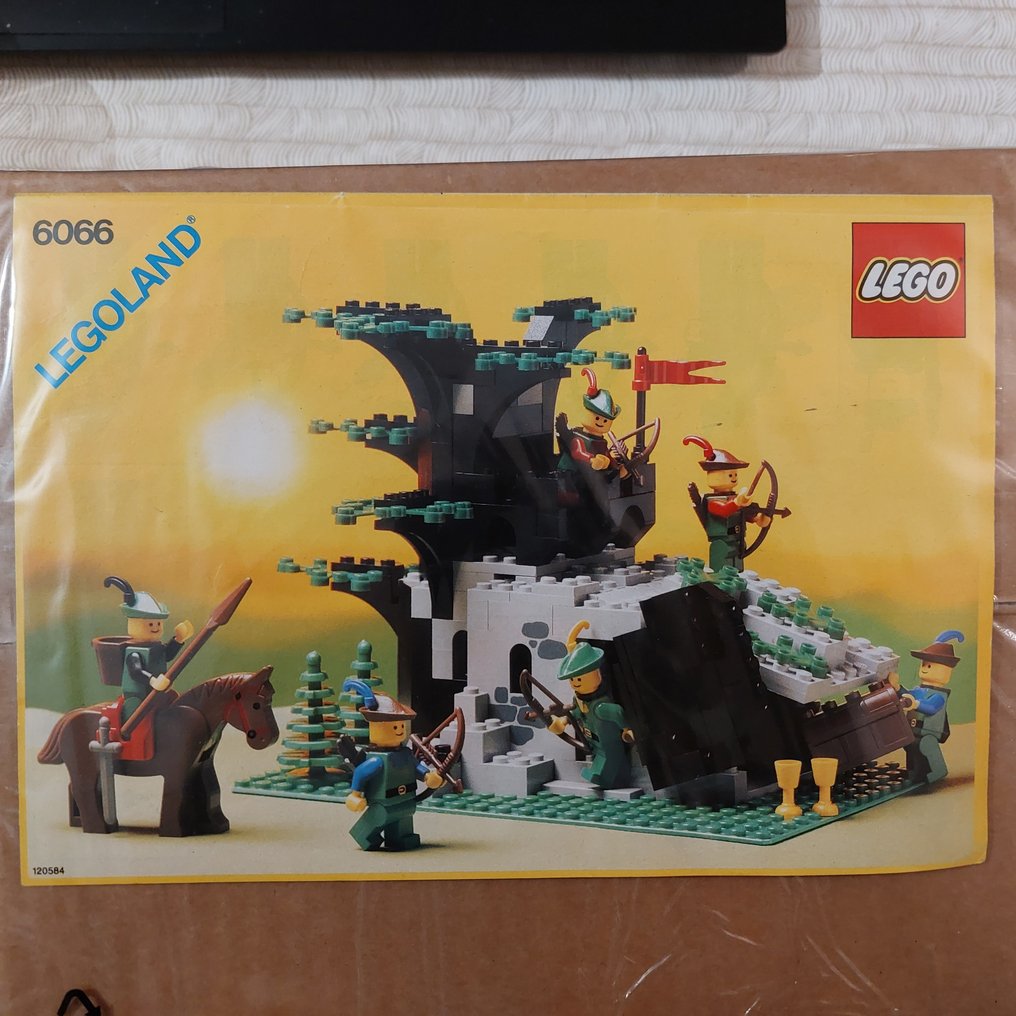 Lego Set - Castle - Lego 6066 Camouflaged Outpost caste ridders uit 1987 #1.0