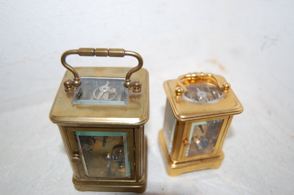 Travel clock, Mignonette carriage clock  (2) -   Brass - 1850-1900 - two miniature travel clocks #3.2