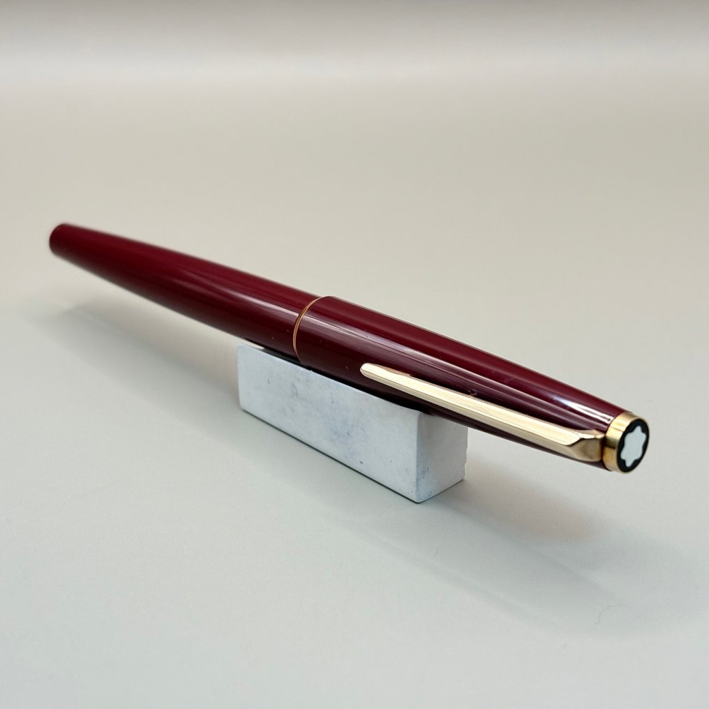 Montblanc - 320P (bordeaux) - 14K gold nib (EF) - Täytekynä #1.0