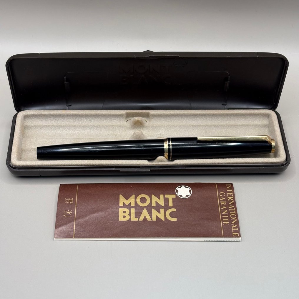 Montblanc - 221 (black) 80's - 14K Gold nib (BB) - Füllfederhalter #1.0