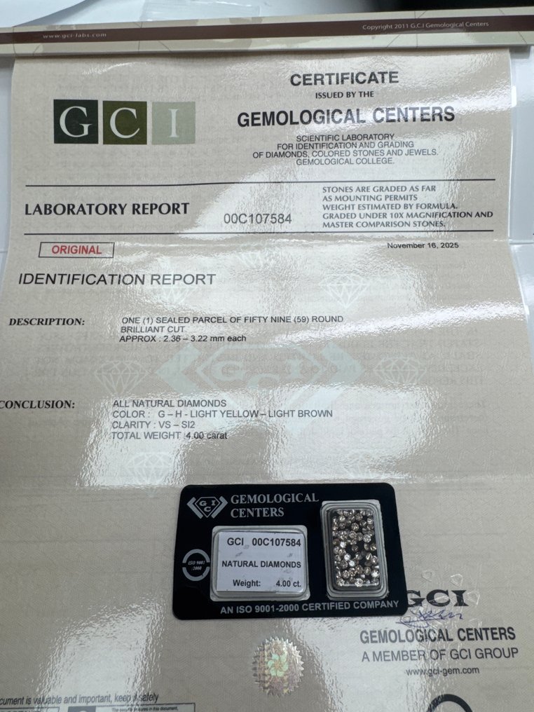 没有保留价 - 59 pcs 钻石  (天然色彩的)  - 4.00 ct - 圆形 - Light 黄色, 棕色 - SI2 微内含二级, VS2 轻微内含二级, SI1 微内含一级 - 以色列宝石中心（G.C.I.） - G-H #1.0