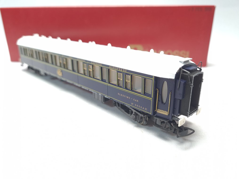 Rivarossi H0 - 2567 - Modeltog passagervogn (1) - Sovevogn (Slaapwagen) - C.I.W.L. #4.3