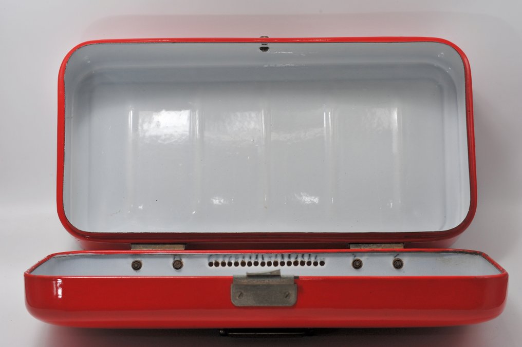 Kitchen container - Enamelled sheet steel - Red breadbox #2.1