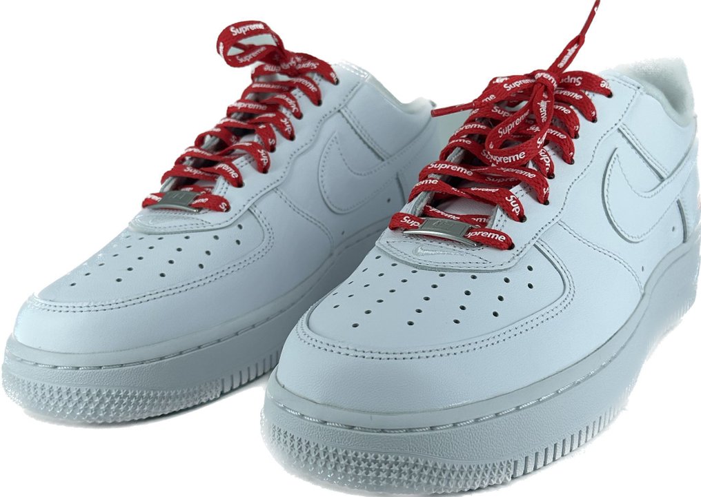 Nike X Supreme - Nike x Supreme - Low-top trainers - Size: EU 44 - New with tags #1.0