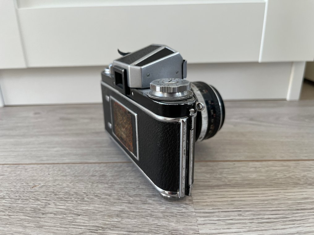 Ihagee Exakta Varex IIa + Jena T 2,8/50mm | Cameră analogică #3.2