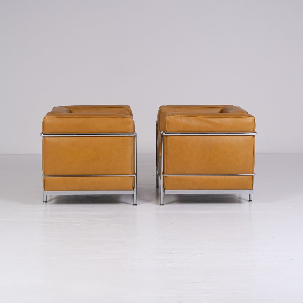 Cassina - Charlotte Perriand, Le Corbusier, Pierre Jeanneret - Soffa (2) - LC2 - Läder, Stål #4.3