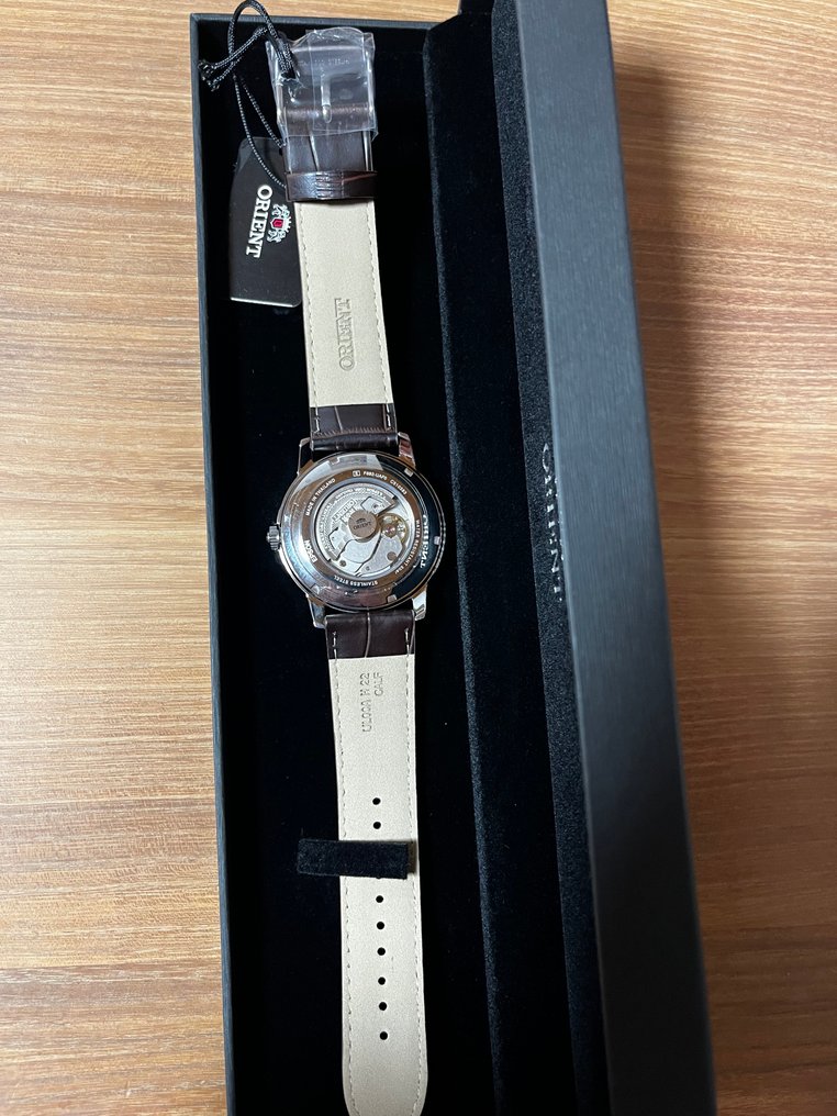 Orient - Classic Date Automatic - Ingen mindstepris - RA-AA0C06E - Mænd - 2024 #2.1