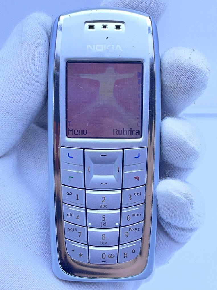 诺基亚 3120 - 移动电话 - 完美的外观状态，符合其年龄，原装电池。 #2.1