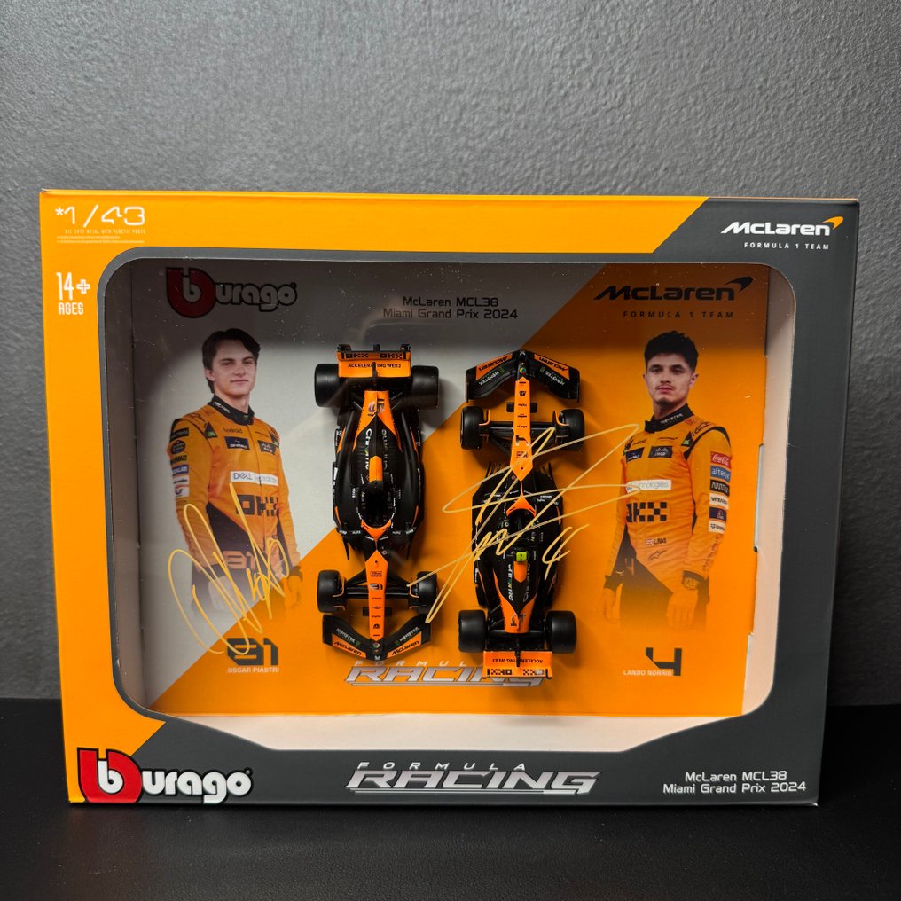 Mclaren - Formula Racing Signed - Lando Norris - Oscar Piastri - 2024 - Μοντέλο αυτοκινήτου 1/43  #1.0
