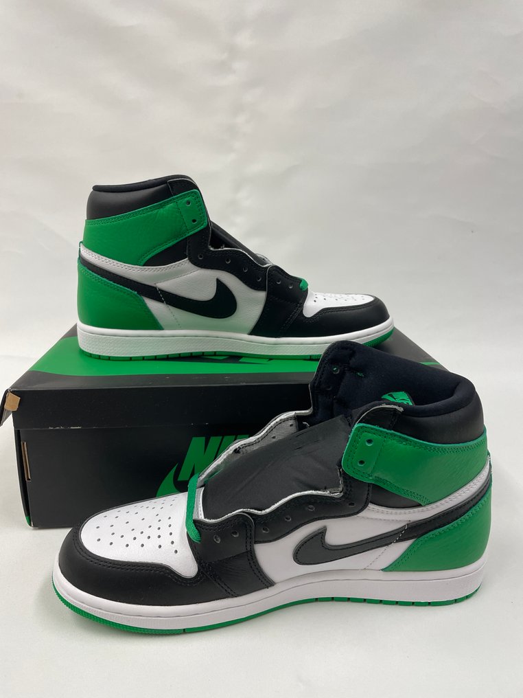 Nike - Air Jordan 1 High - Sneakers - Size: EU 44 #1.0
