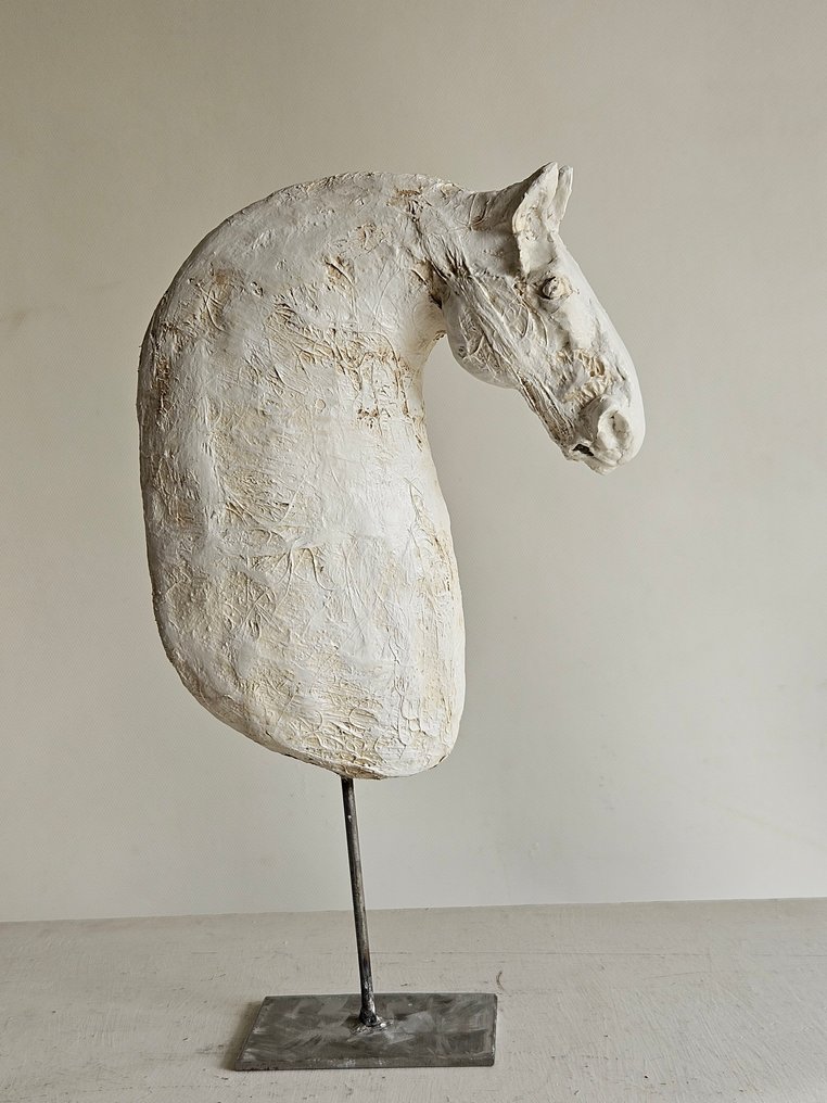 Raghad - Renaissance #1.0