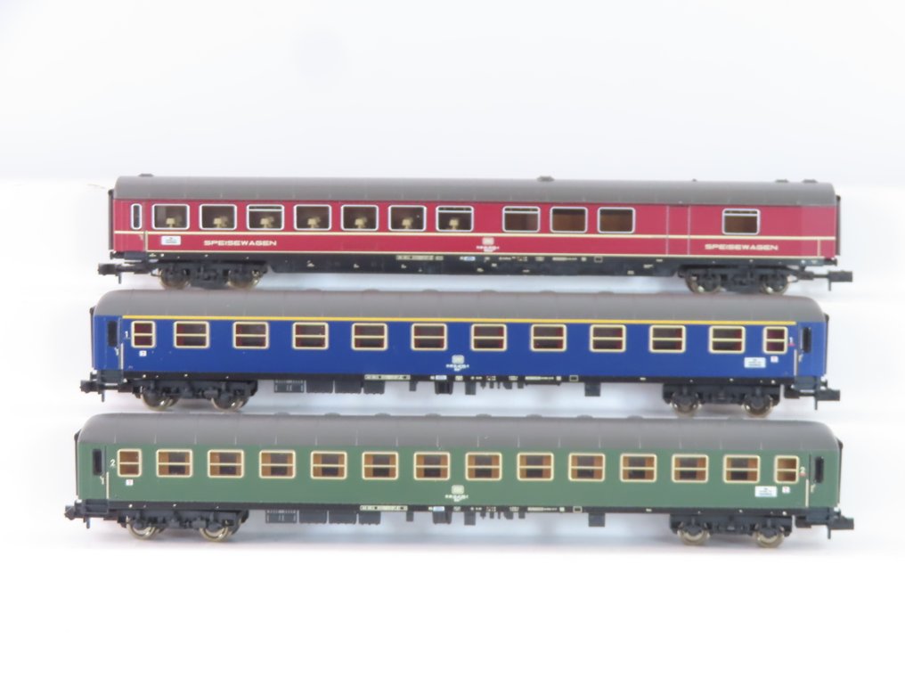 Fleischmann N轨 - o.a. 864101-6 - 模型火车客运车厢 (3) - 3辆一等和二等高速列车车厢，包括餐车。 - DB #1.0