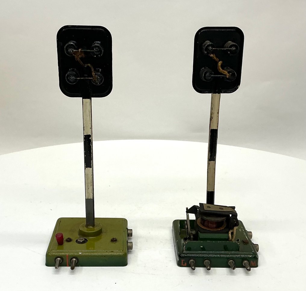 Märklin – 2x Lichtsein – modellen 13462 & 13962 – ca. 1940–1950 – Tinplate H0 - Model train (2) #4.3