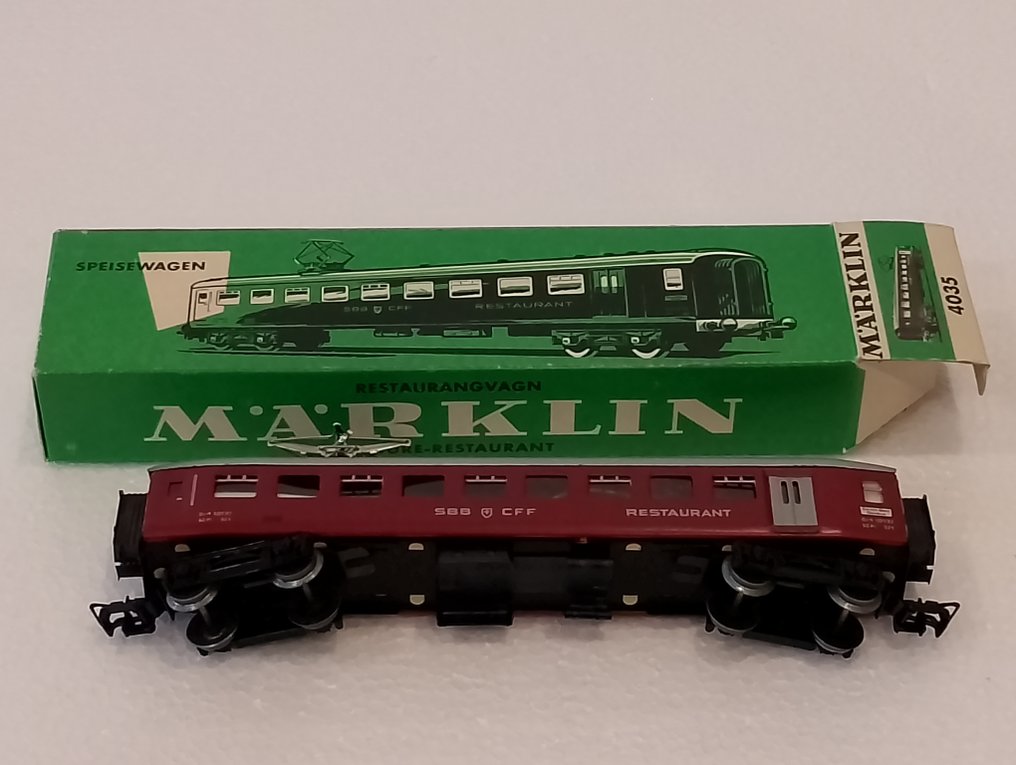 Märklin H0轨 - 4035 - 火车车厢模型 (1) - 带有受电弓的餐车 - SBB, CFF #1.0