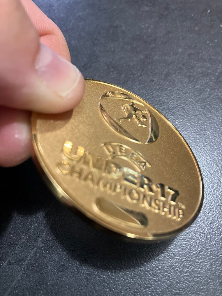 UEFA Under17 Championship - 欧洲足球锦标赛 - 体育奖牌 #4.3