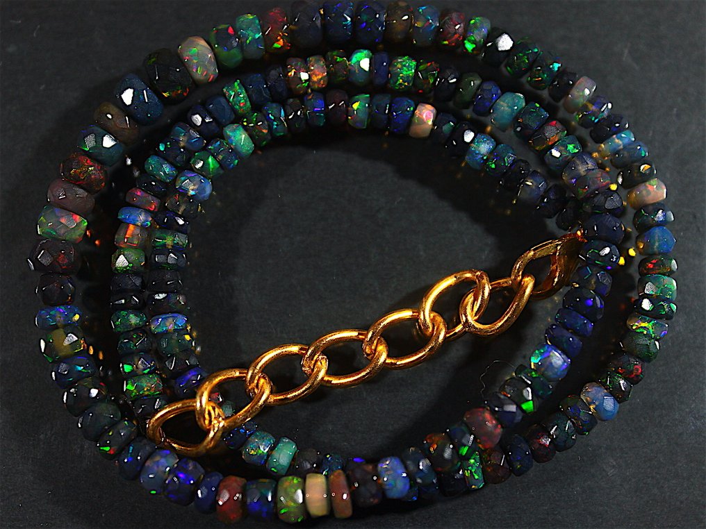 免运费 52.10 克拉 埃塞俄比亚黑蛋白石 珠子- 10.42 g #1.0