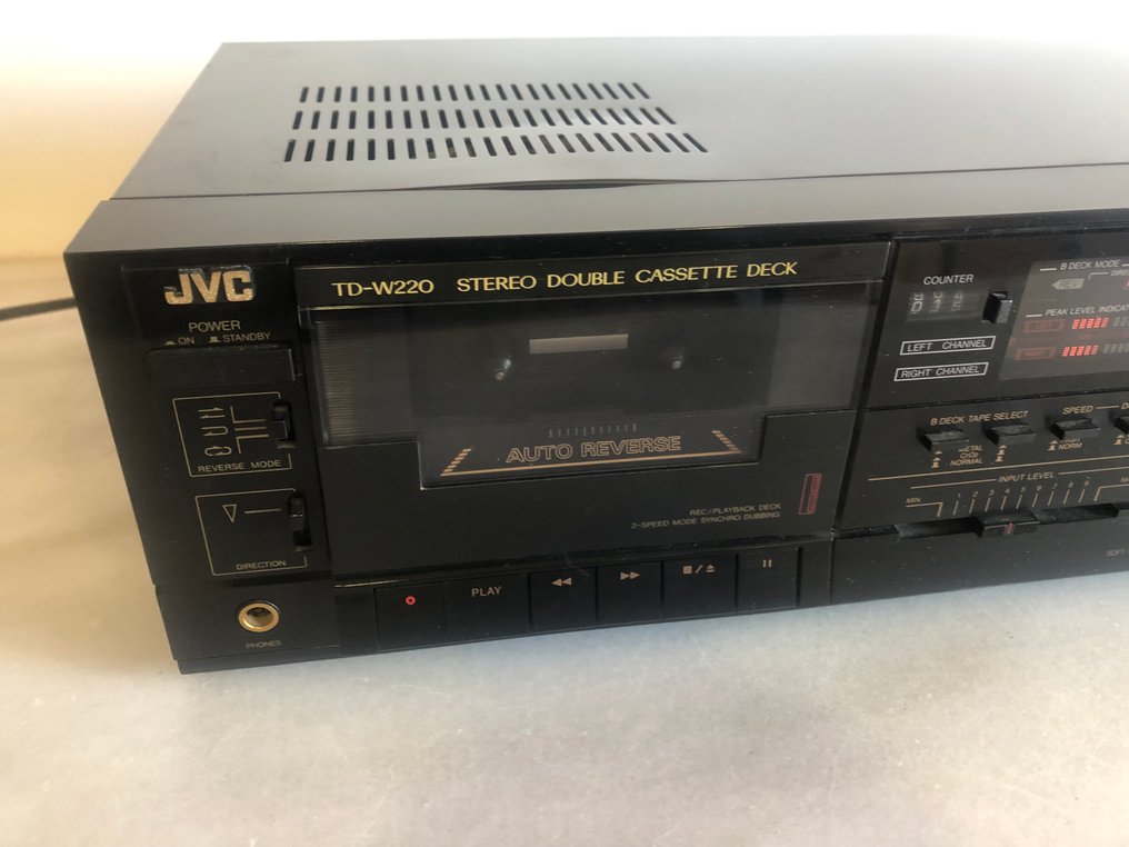 JVC - TD- W220 Double Cassette recorder-player #1.0