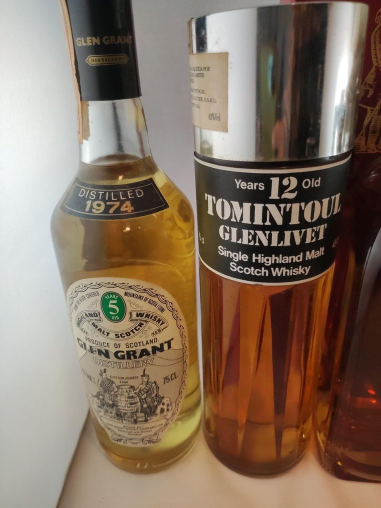 Glen Grant 1974 5yo + Tomintoul 12yo + Hankey Bannister + Jack Daniel's + J&B 21yo + Dimple 15yo - 70 cl, 1 Litre, 75 cl - 6 flasker #1.0