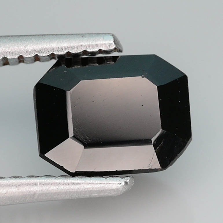 沒有保留價 - 1 pcs 黑色 混合寶石 - 1.73 ct - 國際有色寶石協會 (ICA GemLab) - 超稀有的 Serendibite #2.1