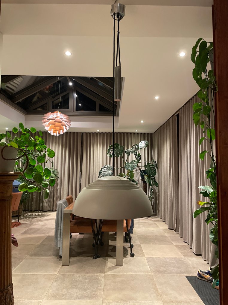 Louis Poulsen - Arne Jacobsen - Taklampe - AJ Royal - Metall #1.0