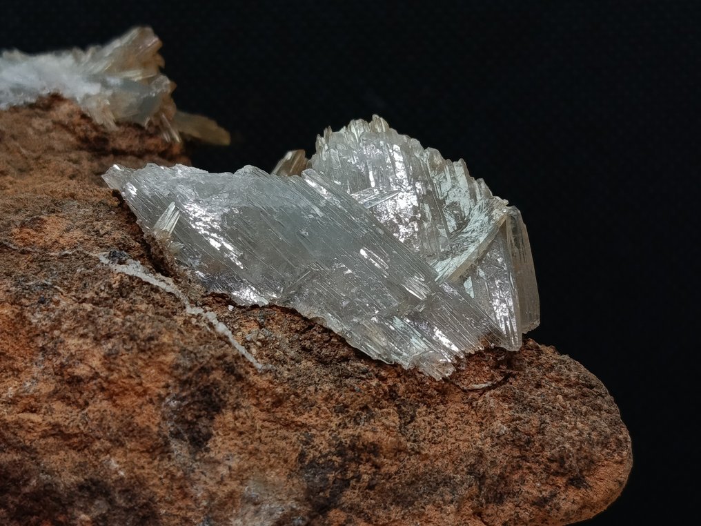 Barite Cristalli su matrice - Altezza: 3.3 cm - Larghezza: 10 cm- 219 g - (1) #1.0