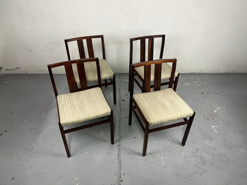 Szék - Fa, Textil - Négy vintage szék #1.0