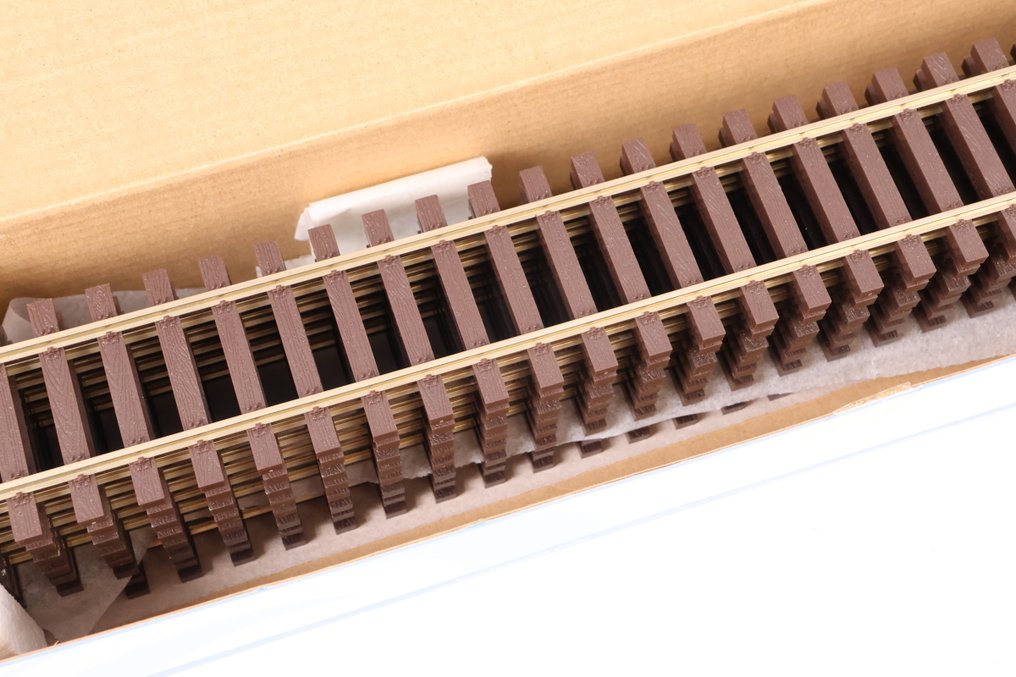 Lenz 0 - 45010 - Model train tracks (6) - 6 right rail, G1 #4.3