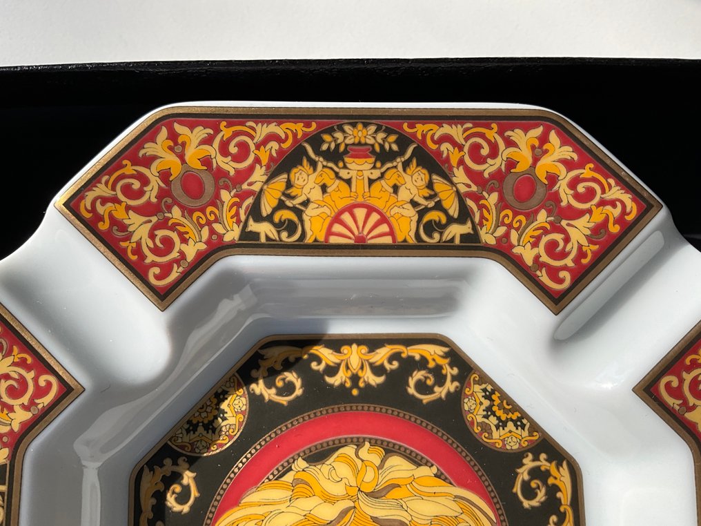 Rosenthal - Versace - Tuhkakuppi - Posliini - Medusa #1.0