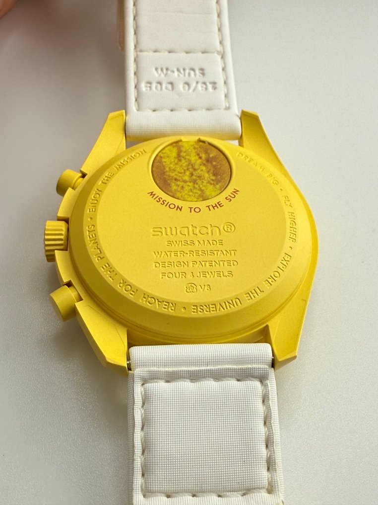 Omega x Swatch - MoonSwatch - Mission to the Sun - Ei pohjahintaa - S033J100 - Unisex - 2023 #3.2