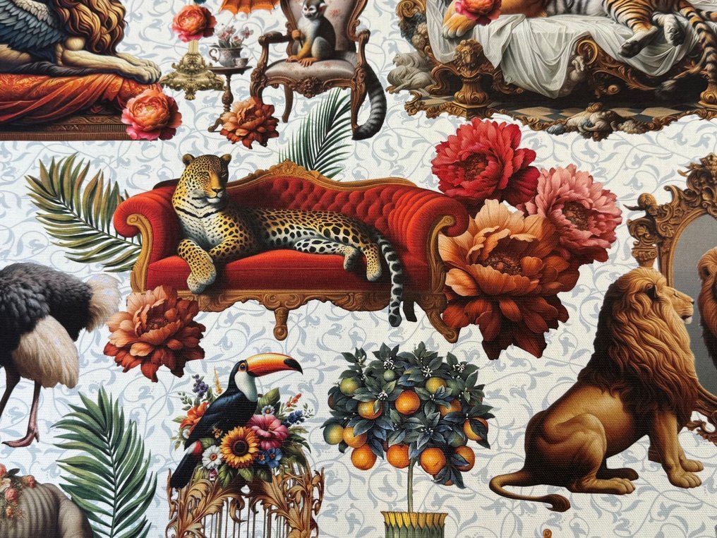 Ονειρικό Βασίλειο: Βασιλικά Ζώα σε έναν Κήπο Θαυμάτων - Ύφασμα ταπετσαρίας - 2.5 m - 2.8 m #1.0