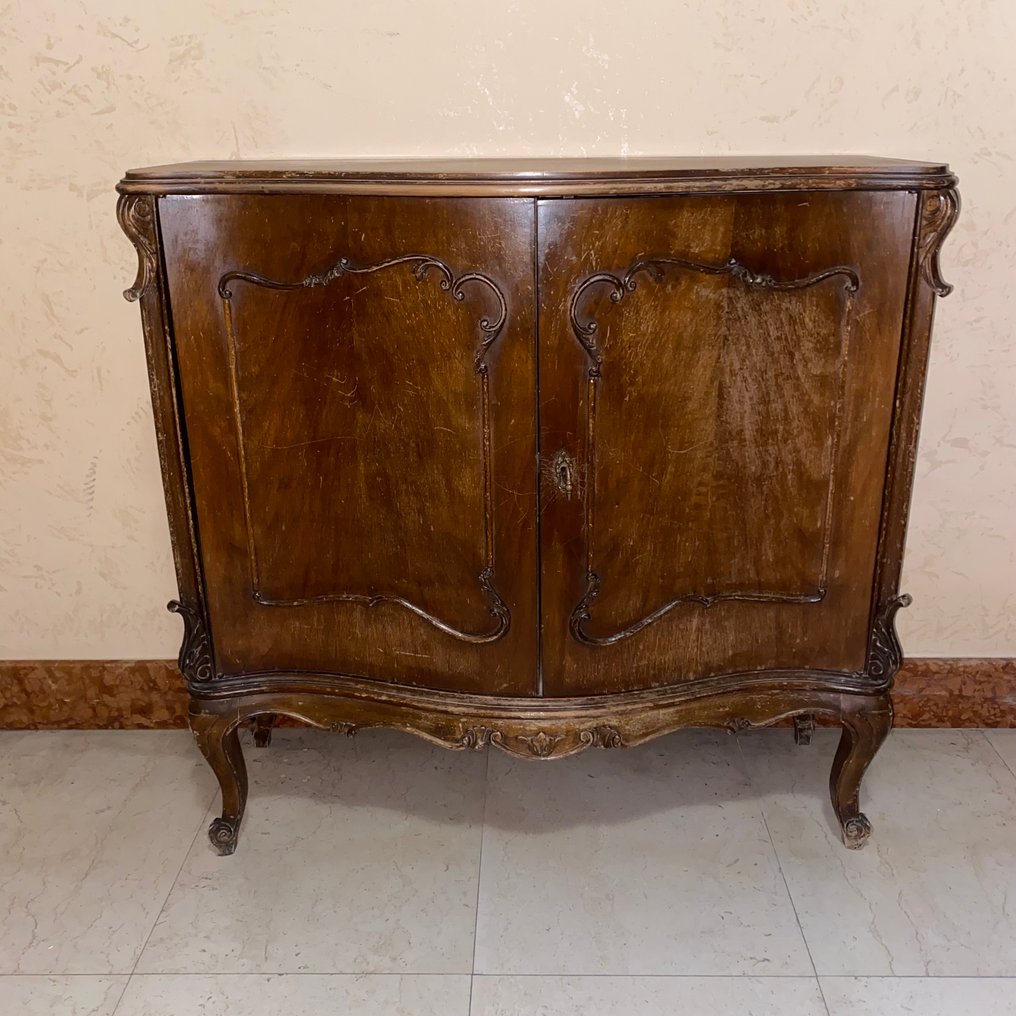 Ντουλάπι ποτών - Ξύλο #1.0