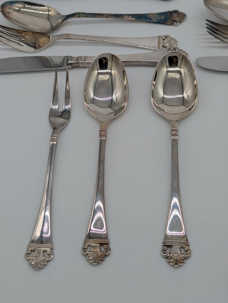 Robbe & Berking - Servizio di posate - Set di posate da tavola argentate con rivestimento in argento 150‰ con decoro ornamentale – 39 pezzi - Placcato argento #4.3