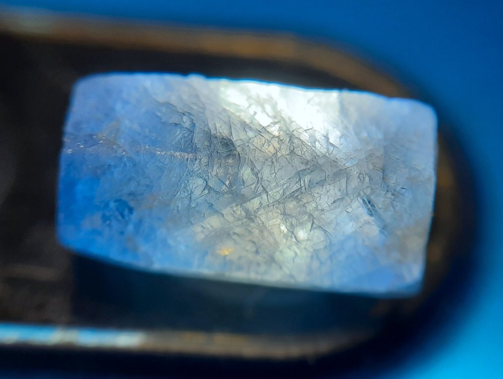 100 κατ. - Ακατέργαστος μπλε ζαφείρης - Τραχύς- 20 g #1.0