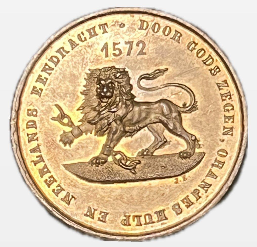 Nederland. Medal 1872 Netherlands Medal – Dutch Lion 1572 – Gilt Bronze 31mm – Vrijheid en Orde #1.0