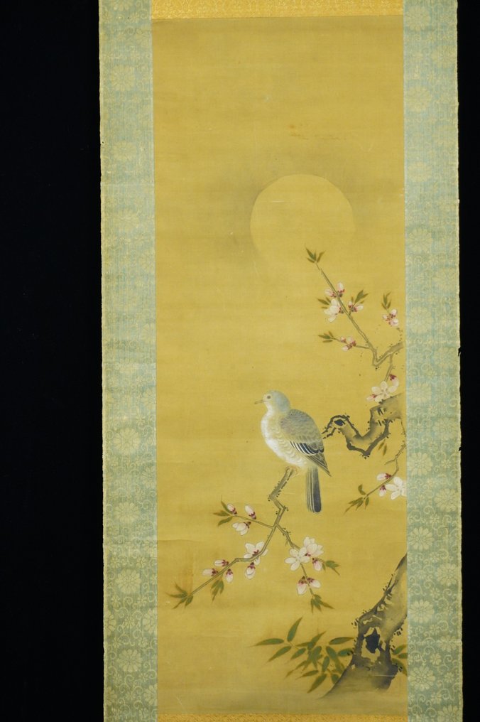 Absolute Auction Japanese Hanging Scroll Moonlit Bird on Blooming Branch Attributed to Kuroda - Attributed to Kuroda Tsunamasa authenticity unknown - Japan  (No Reserve Price) #1.0