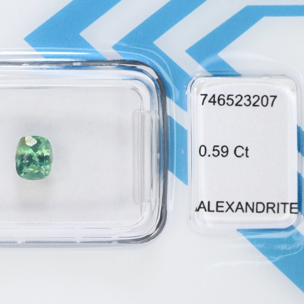 没有保留价 - 1 pcs 绿色, 棕色, 紫色 紫翠玉 - 0.59 ct - 国际宝石研究院(IGI) - 全彩变换 #4.3