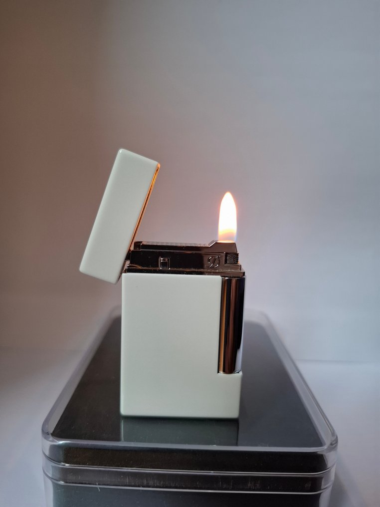 S.T. Dupont - Pocket lighter - Lacquer, Alloy #1.0