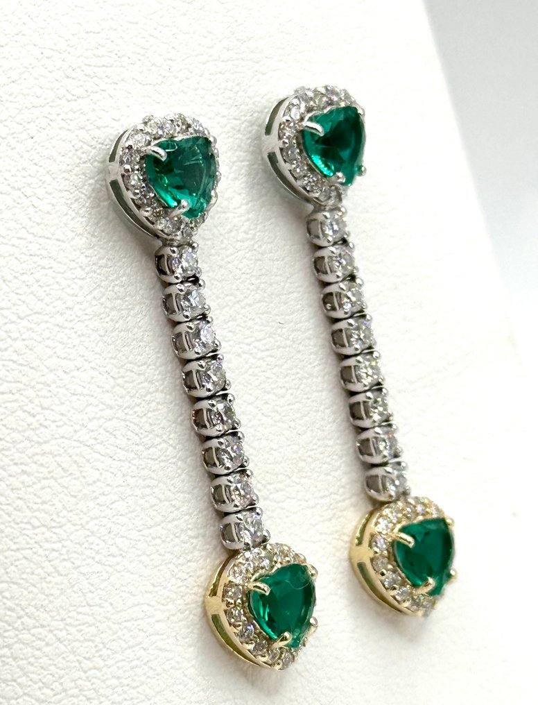 Κρεμαστά σκουλαρίκια - 18 καράτια Λευκός χρυσός, Κίτρινο χρυσό - 6.00ct. tw. Σμαράγδι - Διαμάντι - Μήκος 3,50 εκ. #1.0