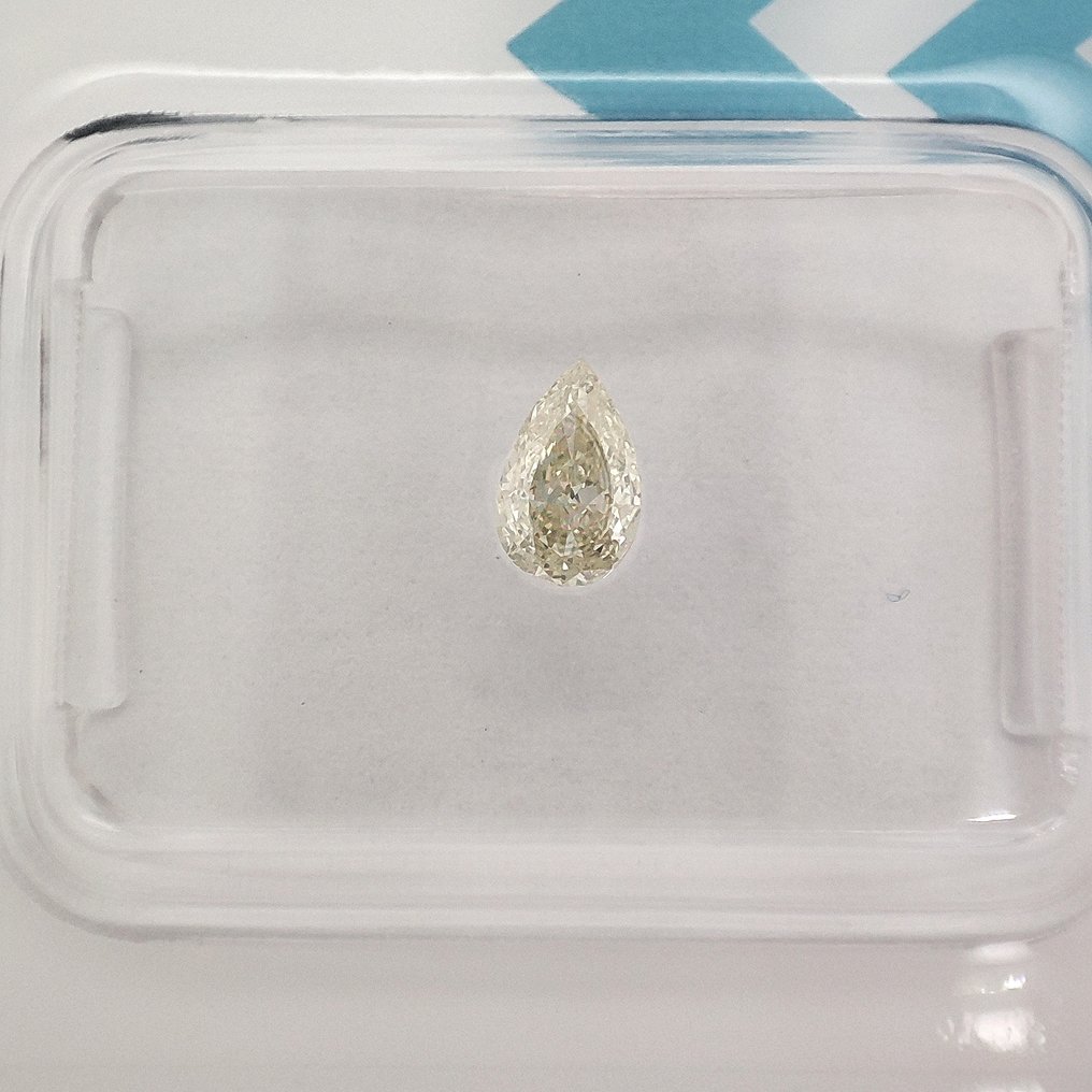 没有保留价 - 1 pcs 钻石 (天然) - 0.30 ct - 梨形 - VS2 轻微内含二级 - 国际宝石研究院(IGI) - U - V #1.0