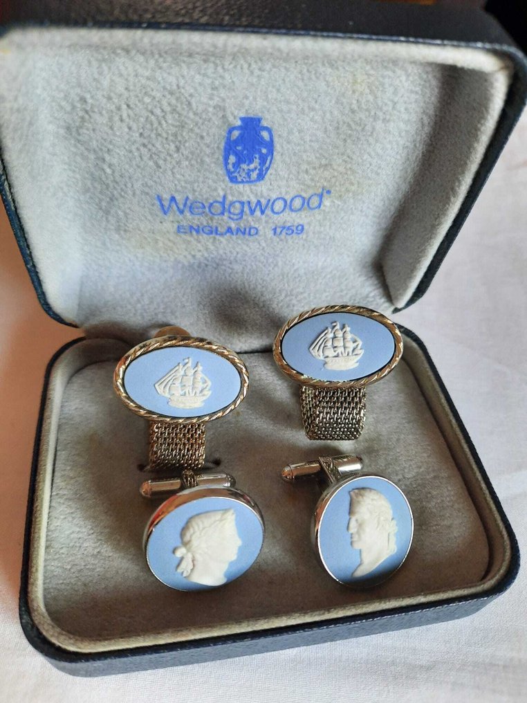 Wedgwood - Metal, Jasperware - Cufflinks - Two pairs of twins #1.0