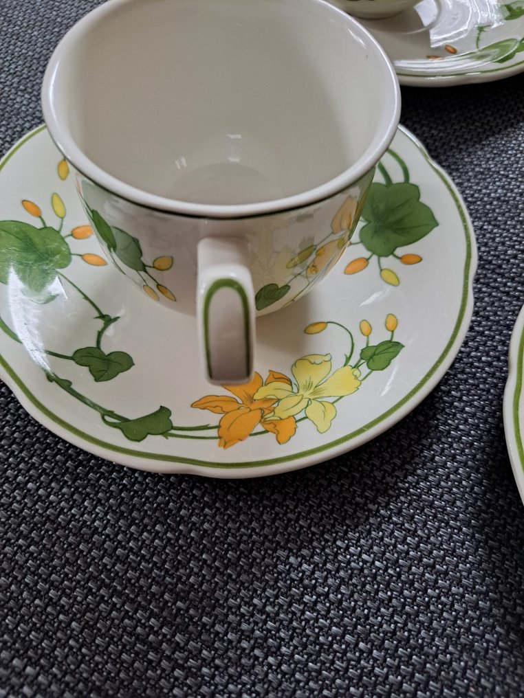 Villeroy & Boch - Coffee and tea service (23) - Geranium - Vitro-Porzellan - very good condition #4.3