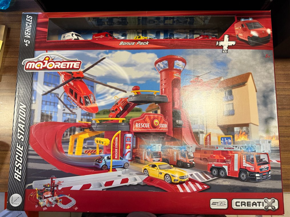 Majorette Creatix - Toy Majorette Rescue Station bonus pack 2018 - 2010-2020 #1.0