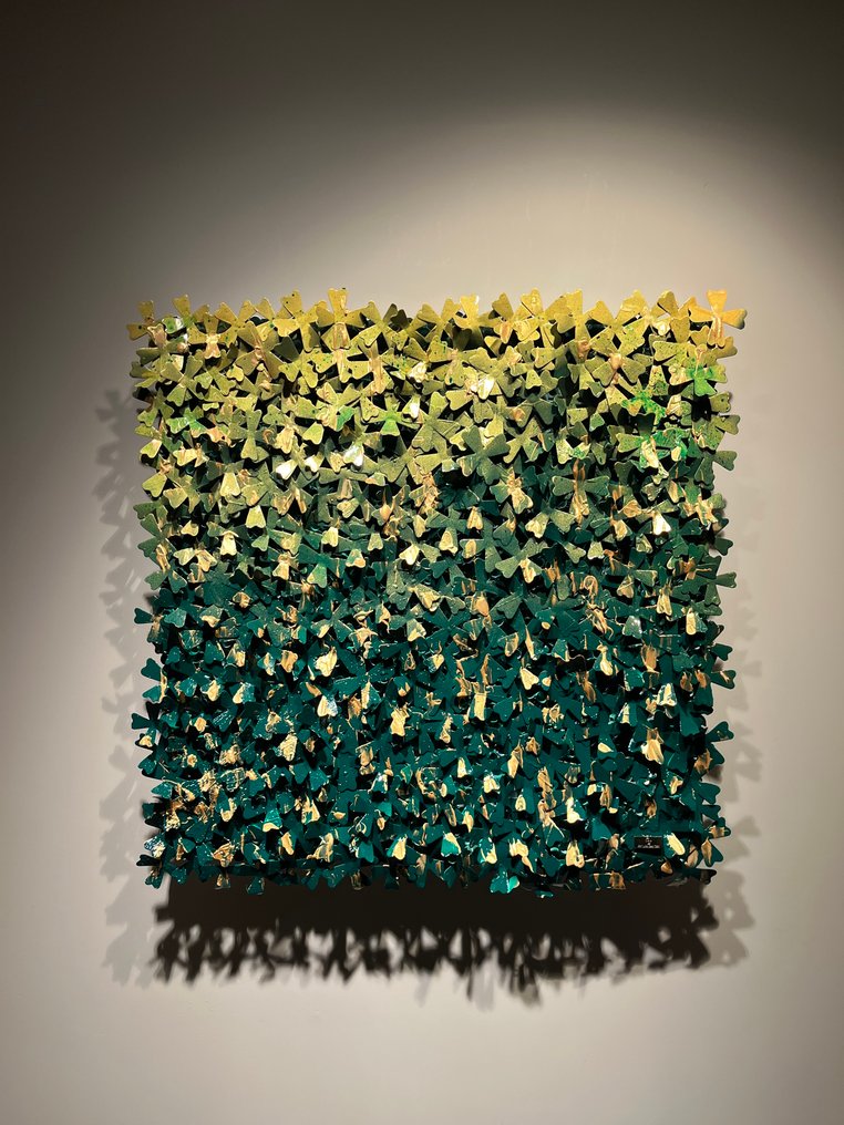 Swen Van der Sangen - 'Green Gold Bloom with Gloss' - Sakura series -something rare, alive, and utterly unforgettable. #1.0